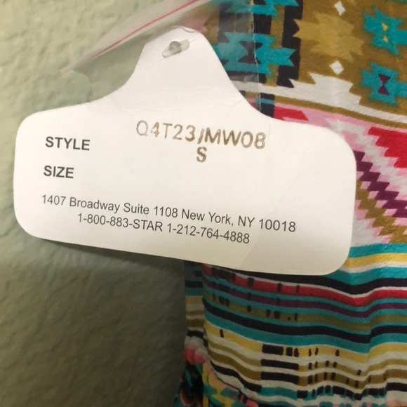 Angie Geo print & pleats button dress - Picture 4 of 7